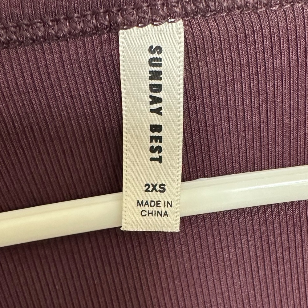 Sunday Best Holly Longsleeve - Picture 2 of 9